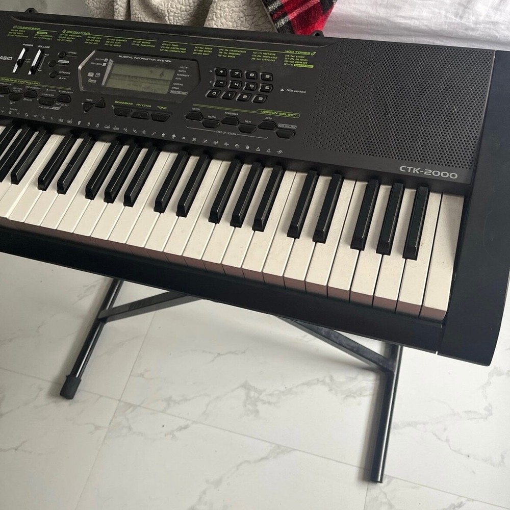 Casio CTK-2000 61-Key Electronic Keyboard Synthesizer