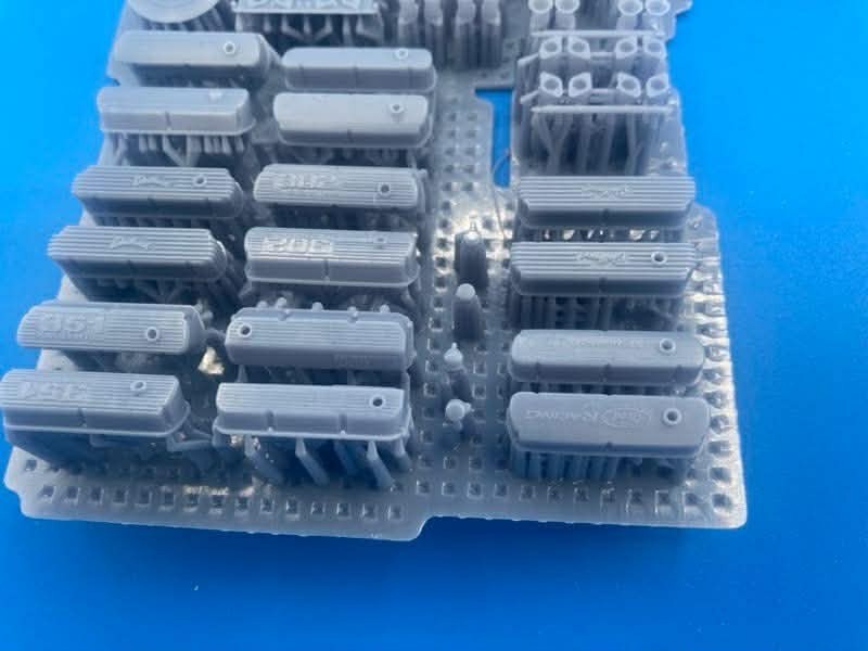 1/24 Ford 302 Build it your way engine kit