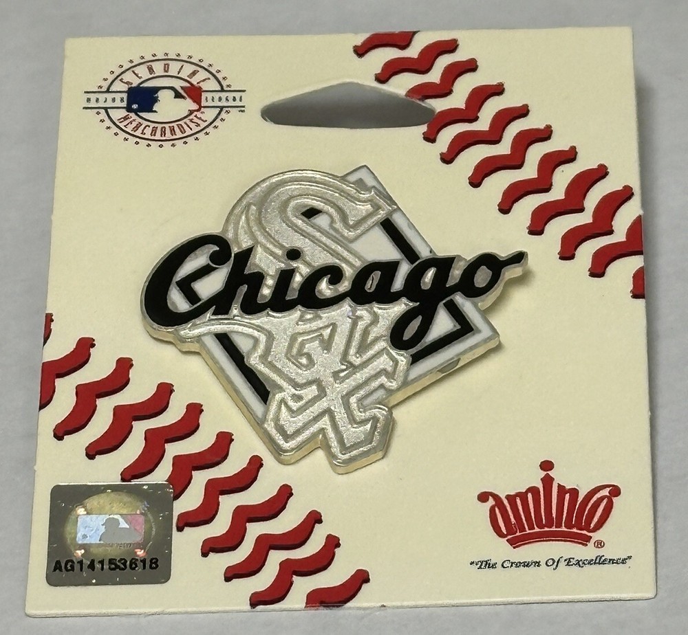 Chicago White Sox Pin Lapel Pin Script