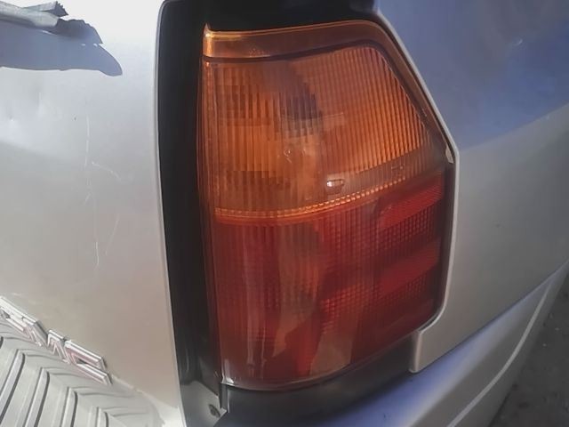 ENVOY 2008 Glove Box 18872