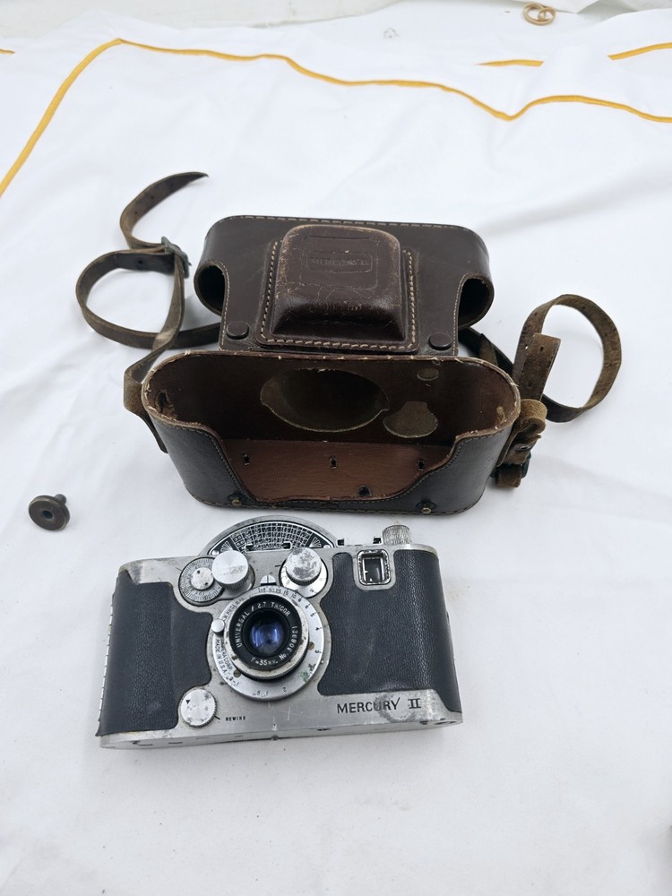 Universal Camera Corp Mercury II CX Untested