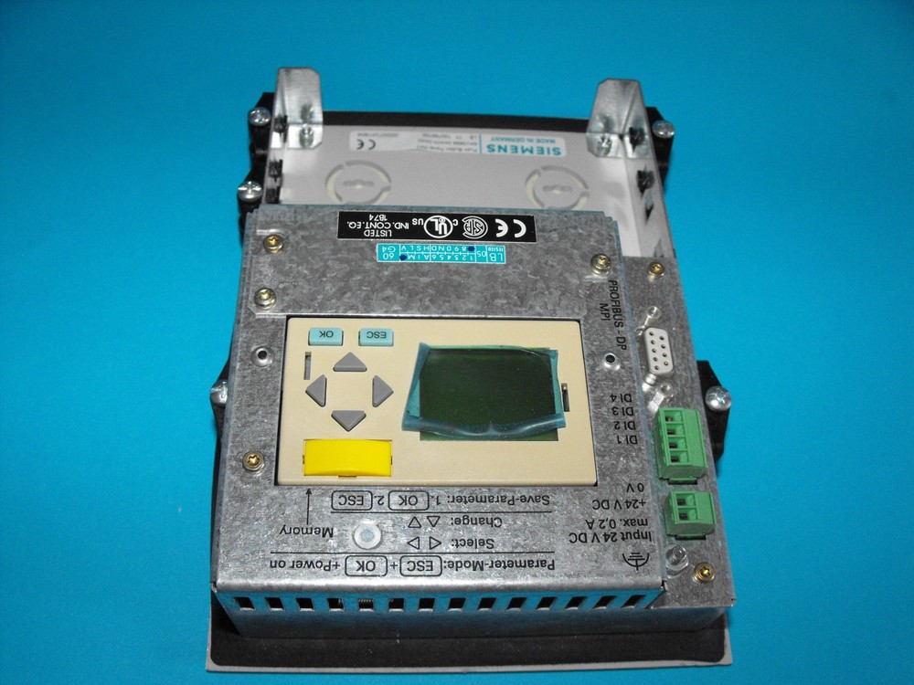 Siemens 6AV3688-3AA03-0AX0.Simatic PP7.Push Button Panel.USED