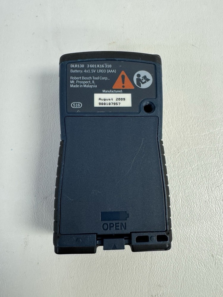 Bosch DLR130 Distance Measurer Tool With Case