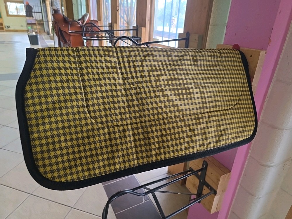 Abetta Reversible Pad 32X30 Yellow Plaid