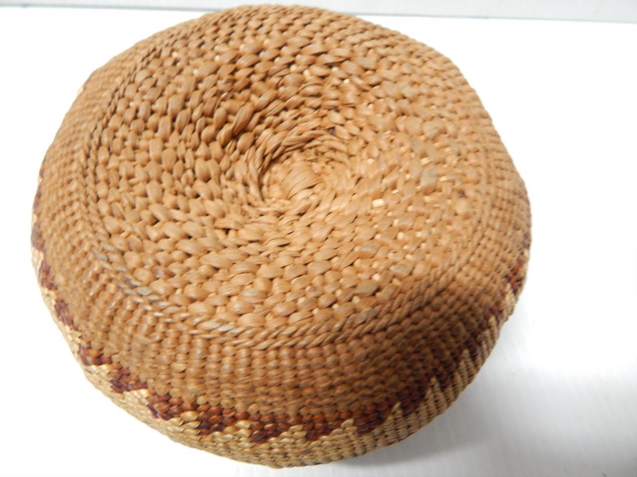 FINE ANTIQUE YUROK (HUPA) CALIFORNIA GIFT SIZED BASKET - NICE EXAMPLE