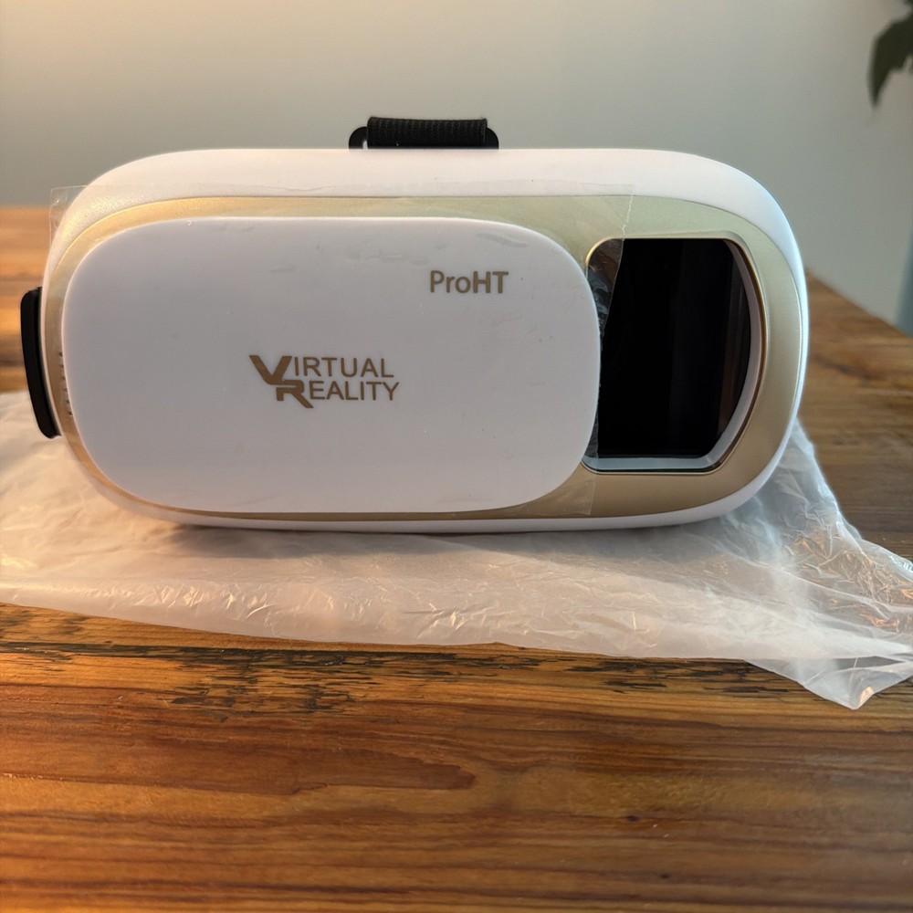 ProHT 3D Virtual Reality Glasses Smartphone VR Headset Gold Model Open Box