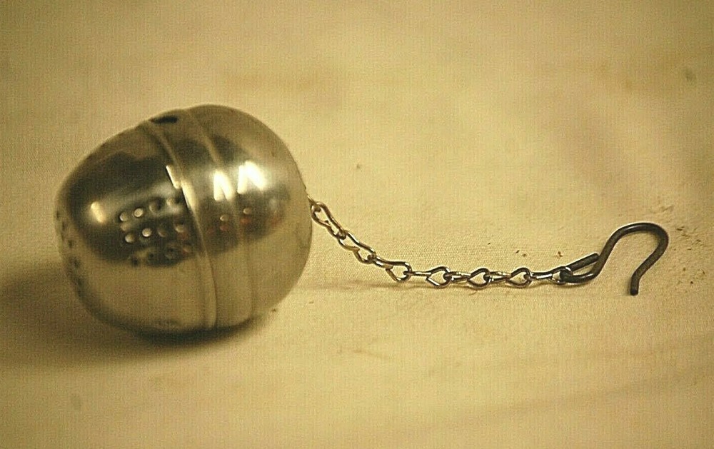 Tea Ball Infuser Strainer Steeper Stainless Steel Kitchenware