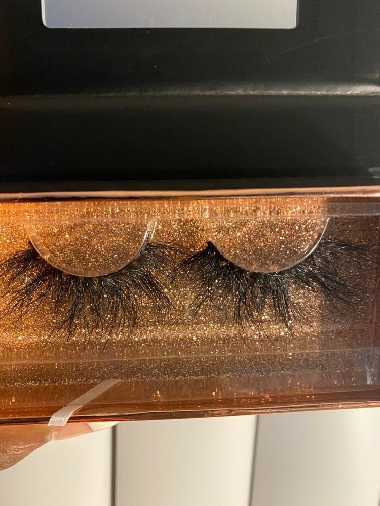 Luxury super fluffy 8d mink eyelashes (Expensive) 
