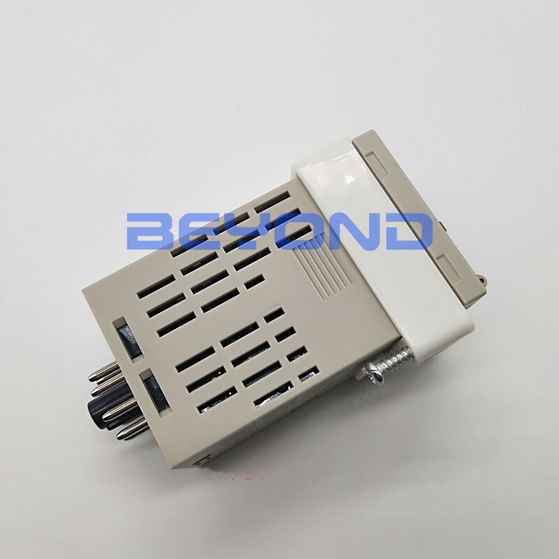 1PC NEW FOR OMRON Temperature controller E5CST-Q1KJ