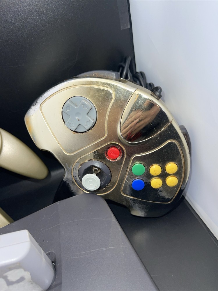 Nintendo 64 BUNDLE NO JUMPER PAK Bundle, 1 Game, 3- AFTERMARKET Controllers