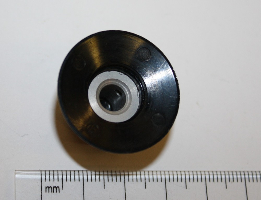 Skirted Instrument Knob with pointer for 1/4" Shaft