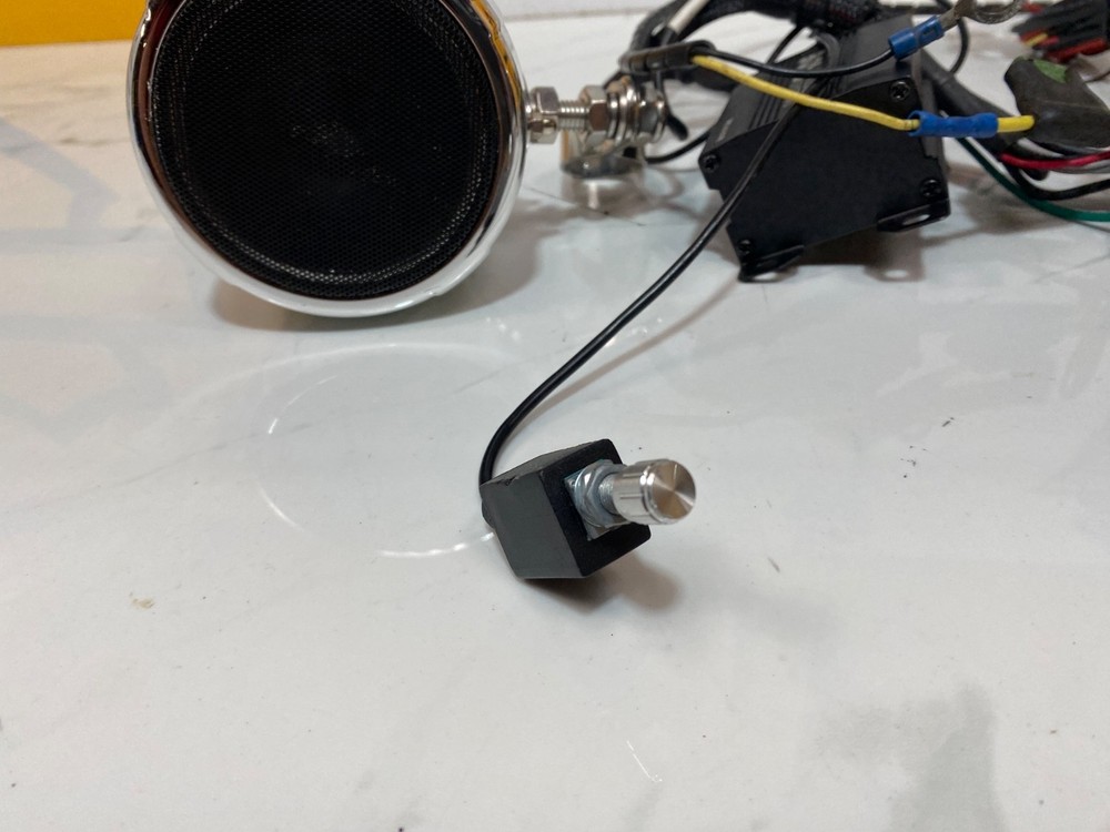 Boss Audio Systems MC420B Amplifier & Speaker System Bluetooth for Motorcycle