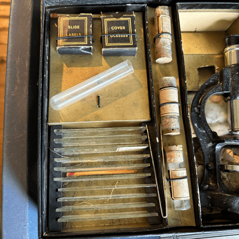 Microset Model 2MX With 125 Power Microscope