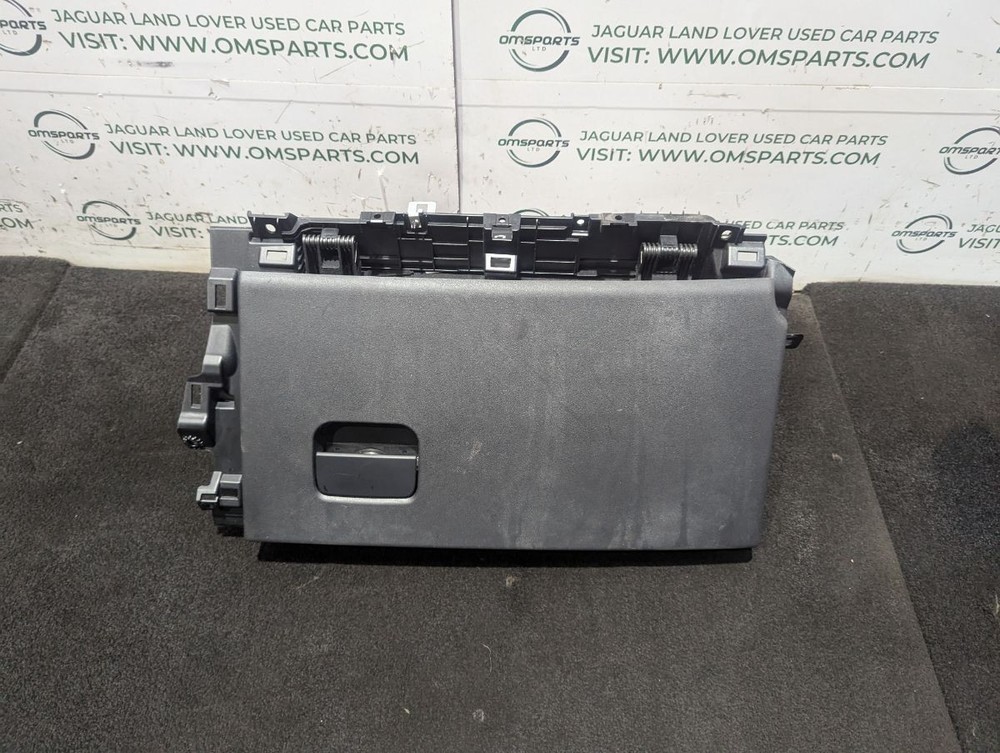RANGE ROVER EVOQUE L551 GLOVE BOX ASSEMBLY