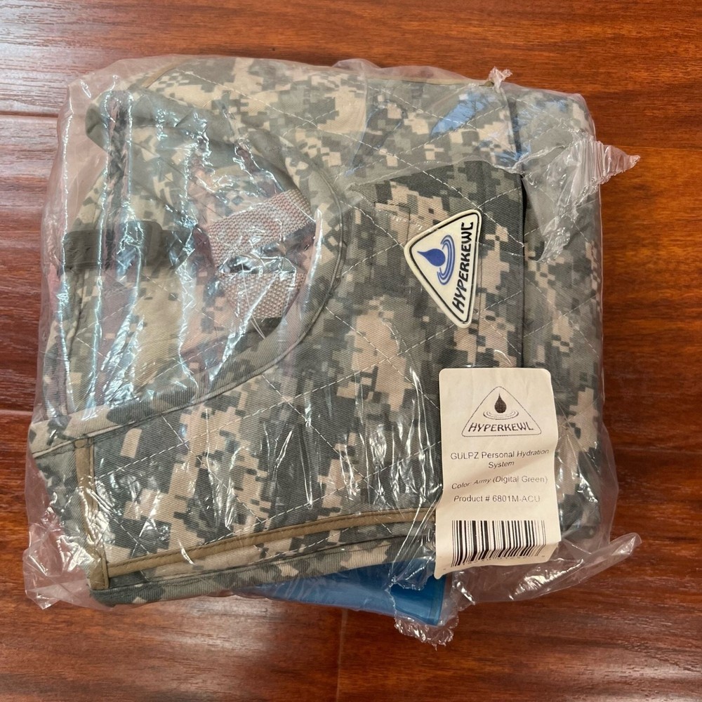 HyperKewl GULPZ Personal Hydration System Backpack Tech Camouflage Green/Tan NEW
