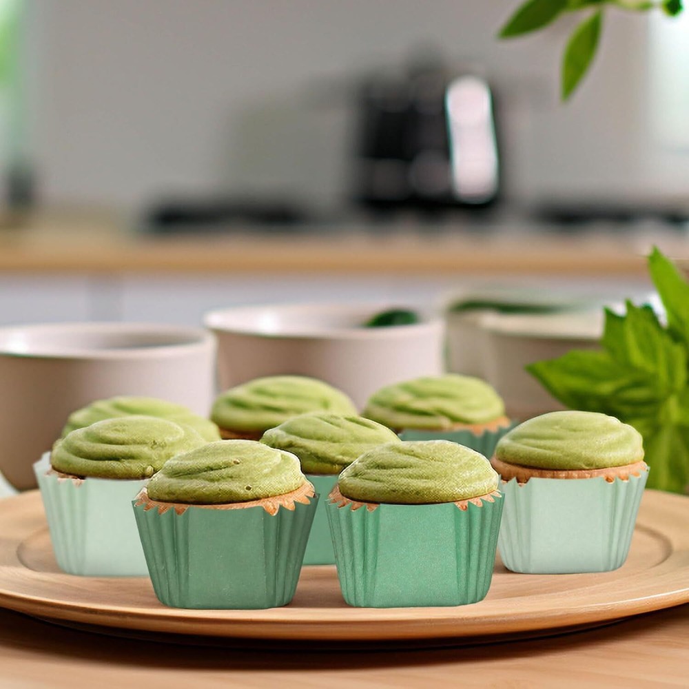 Whaline 450Pcs Gradient Green Mini Square Cupcake Liners Sage