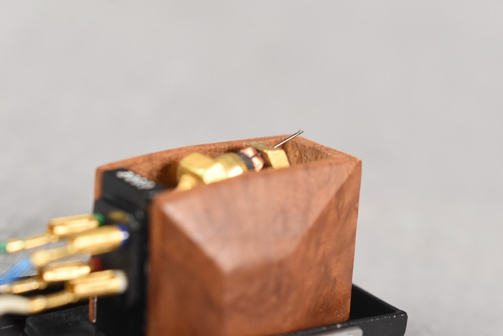 BENZ MICRO RUBY MC cartridge In Excellent Condition