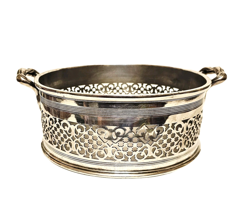 Med & Plated Reed & Barton Silver Oval Casserole Dish Holder w/ handles 9" 1030