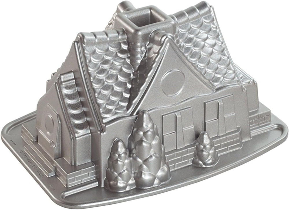 Gingerbread House Bundt Pan