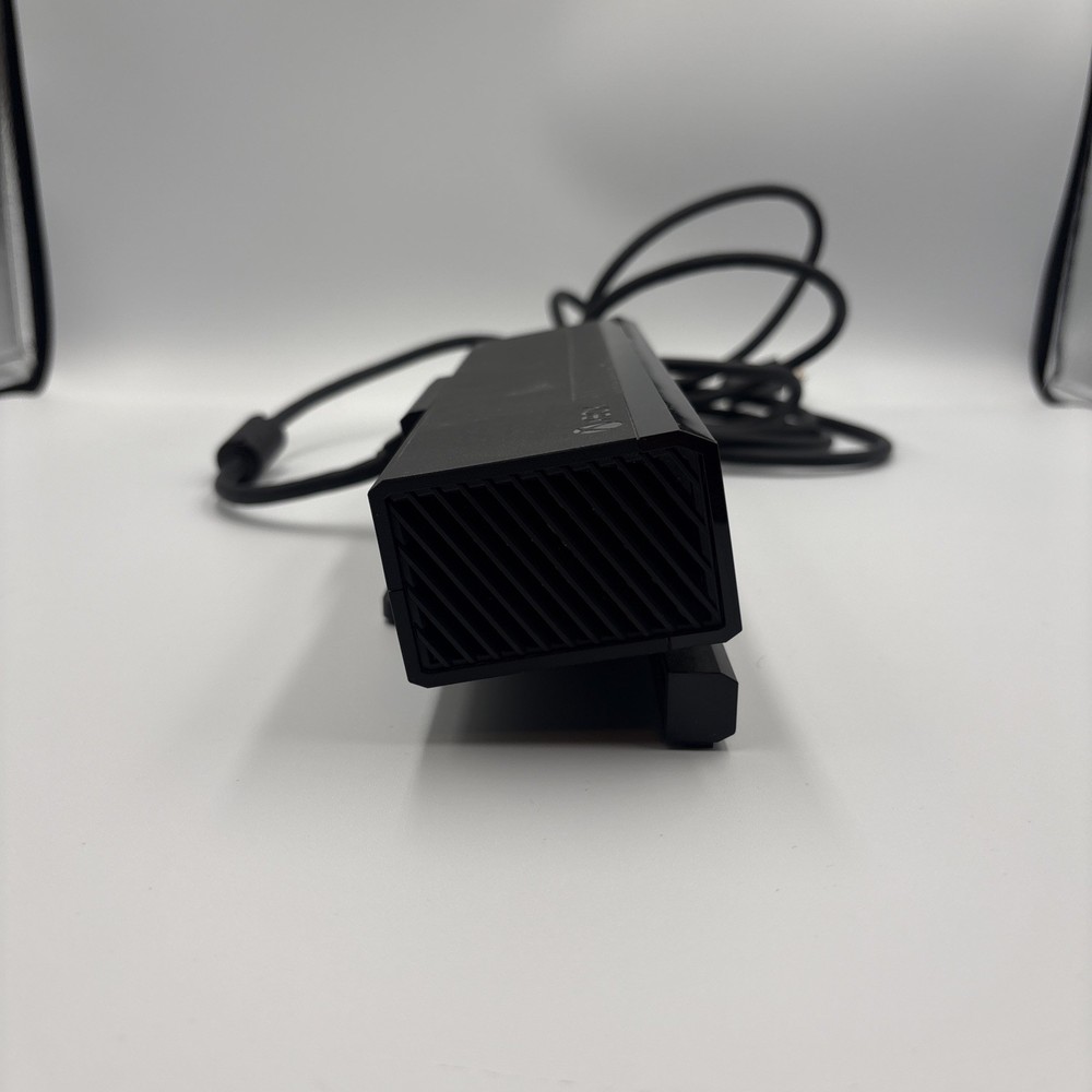 Microsoft Xbox One Kinect Wired Motion Sensor Black Model 1520 OEM