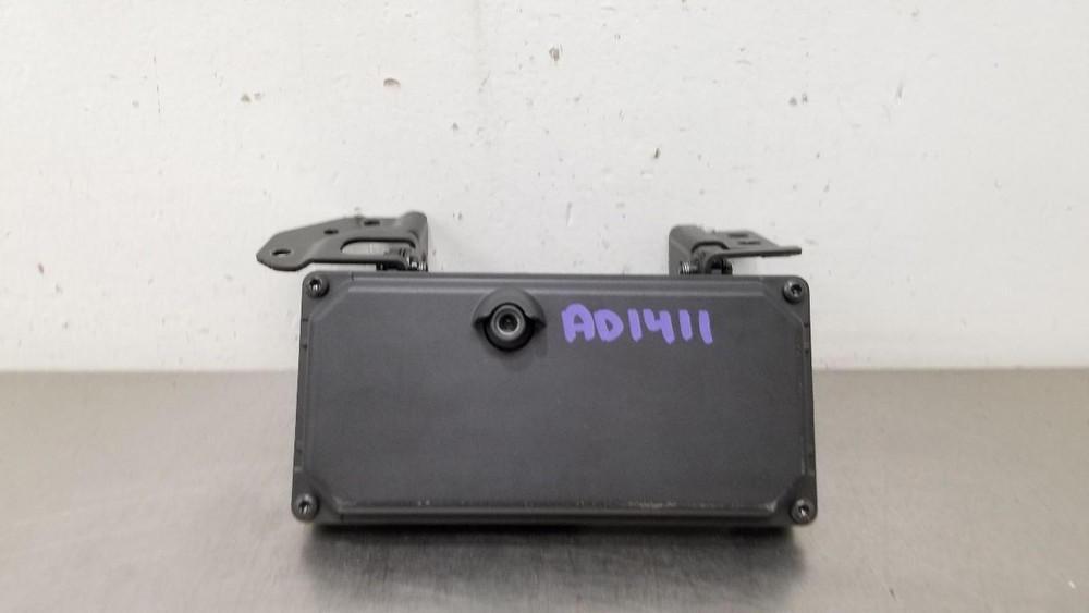 22 DODGE RAM 1500 FRONT FACING CAMERA WINDSHIELD MOUNTED 04672891AB