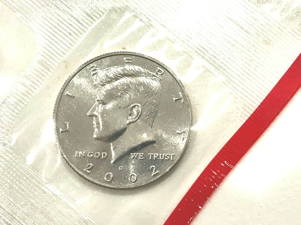 2002 D  KENNEDY HALF Choice Unc  in Mint Cello