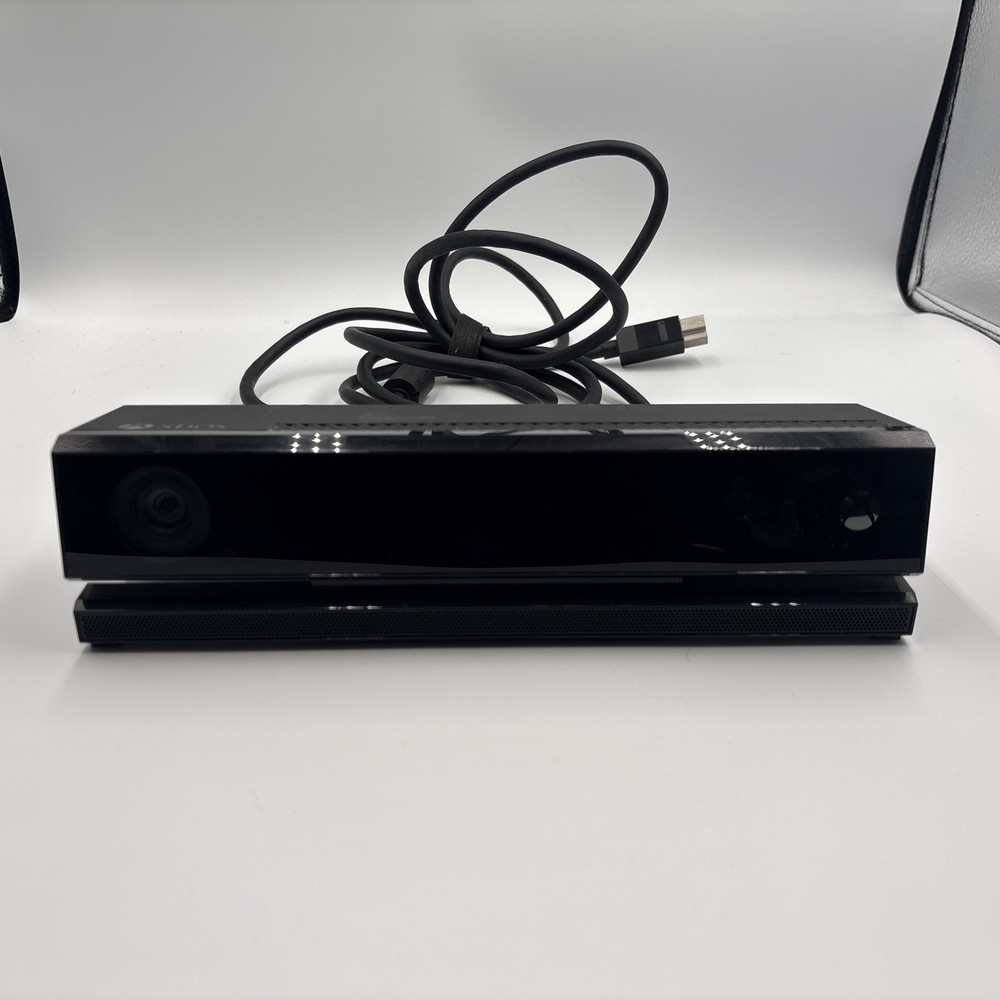 Microsoft Xbox One Kinect Wired Motion Sensor Black Model 1520 OEM