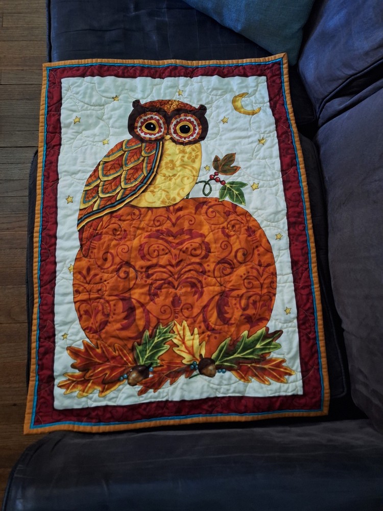 Owl Pumpkin Fall Quilt 30" x 21"