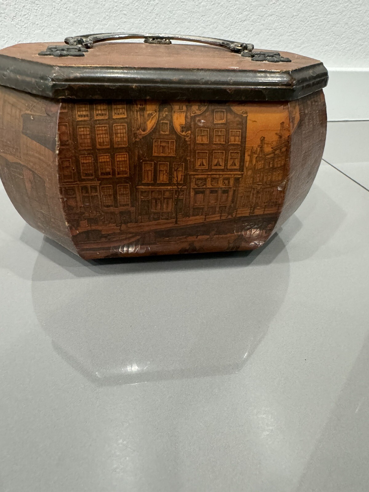 Vintage DECOUPAGE Wood Octagon Purse Box Old City Scenes