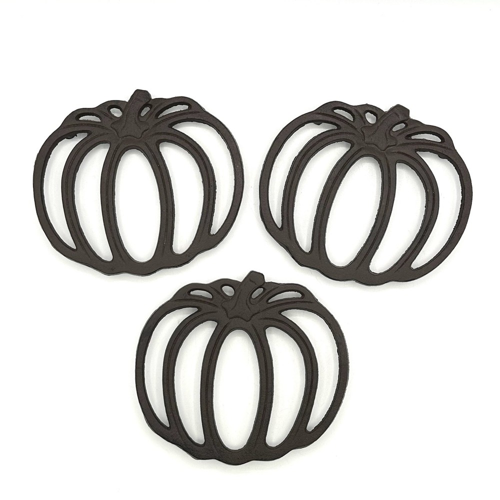 Three Cast Iron Pumpkin Trivets Rustic Fall Kitchen Thanksgiving Farmhouse Table