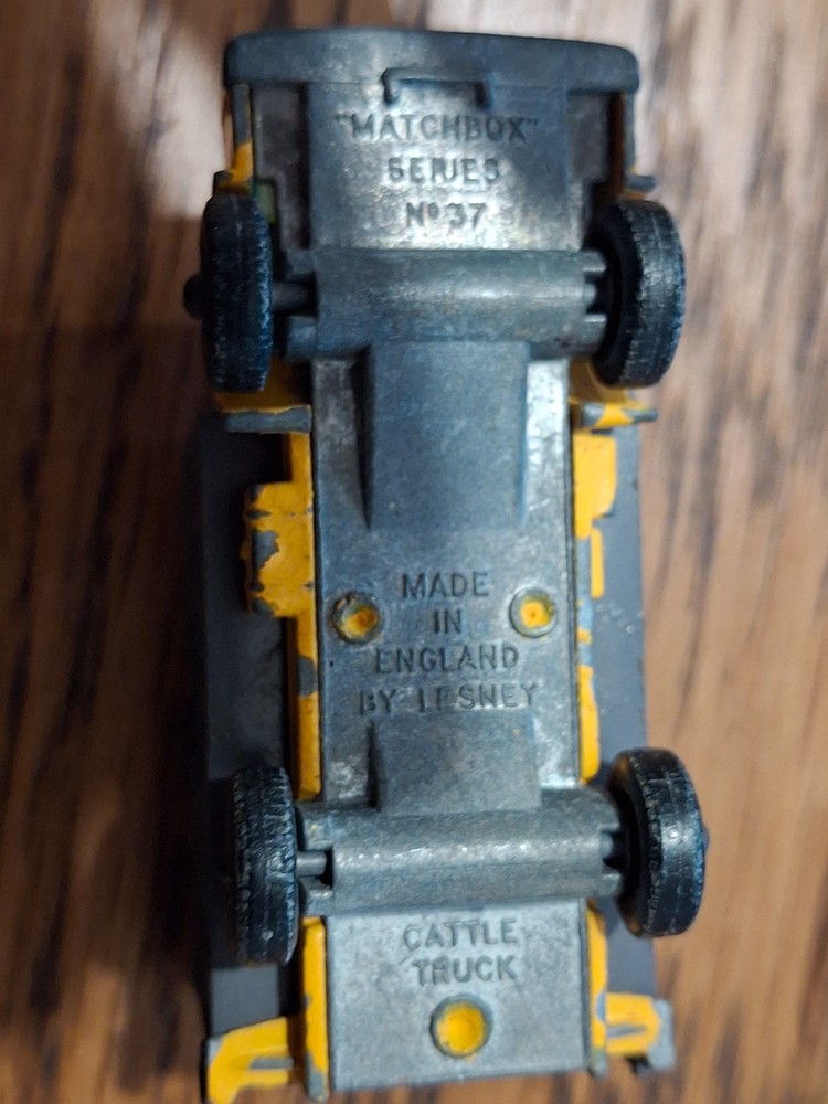 Matchbox No 37 No 39