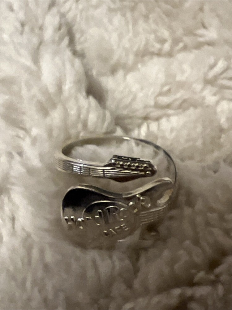 Hard Rock Guitar Wrap Ring Vintage