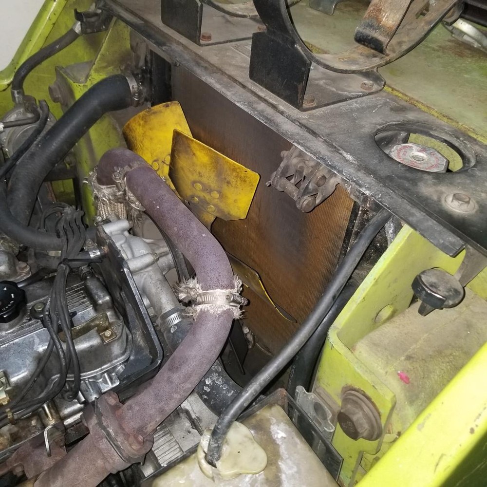 Clark GCX25 Propane Forklift - Needs repairs