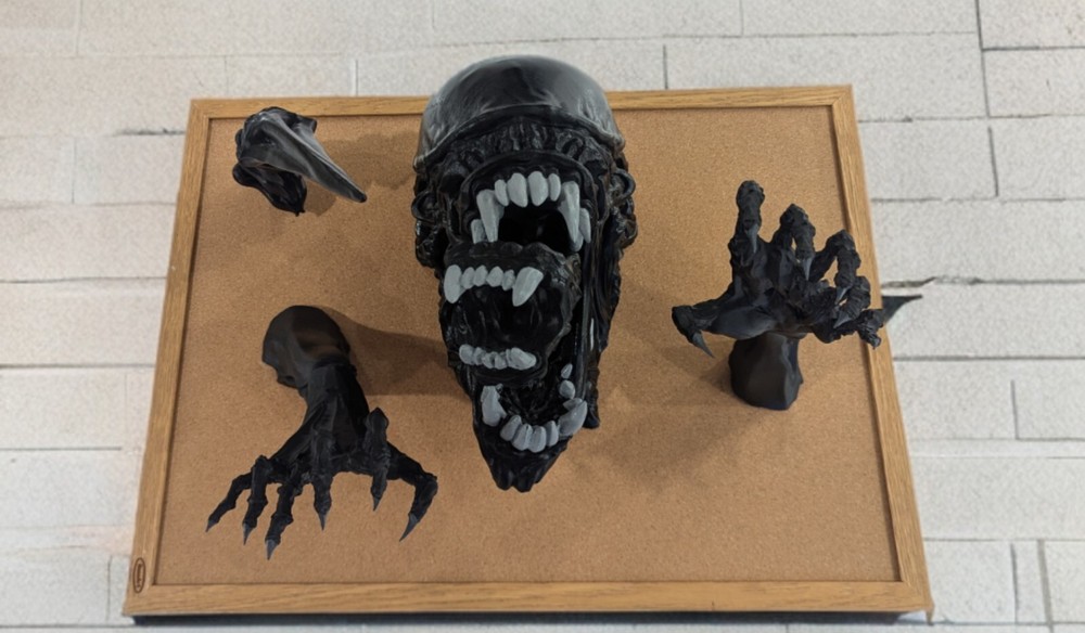 Xenomorph Wall Bust (Painted)