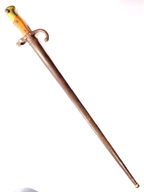 Antique French Bayonet, Mark on blade says "Mre d’Armes St Etienne Janvier 1879"