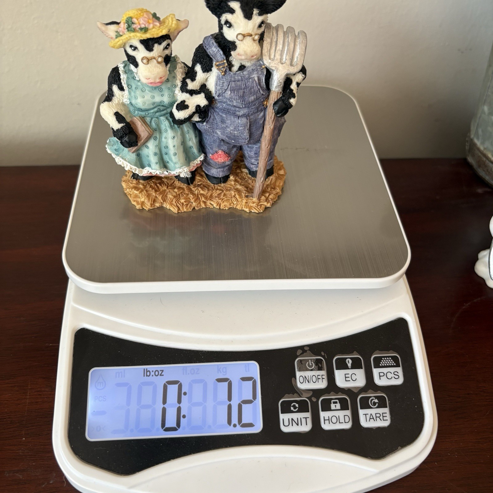 Ganz 1993 Ma & Pa Cattle Cows Figurine - Cowtown Collection - No Chips-