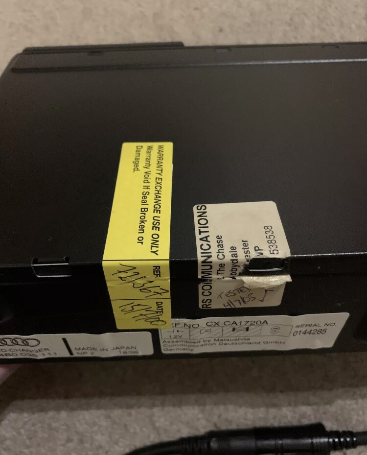 AUDI A6 C5 A4 B5 6 DISC CD CHANGER 4B0035111