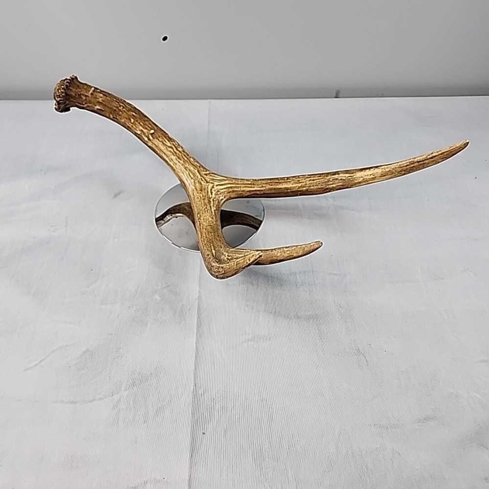 Deer Antler Single 3 Point on stand