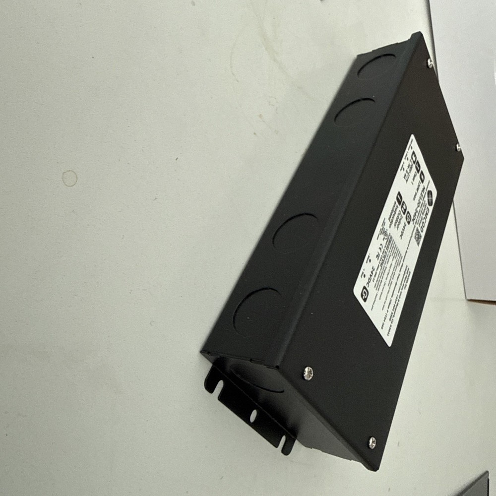 Emcod MLE120-24DC 110V-277V Universal Input Voltage | Triac Dimmable LED Driver