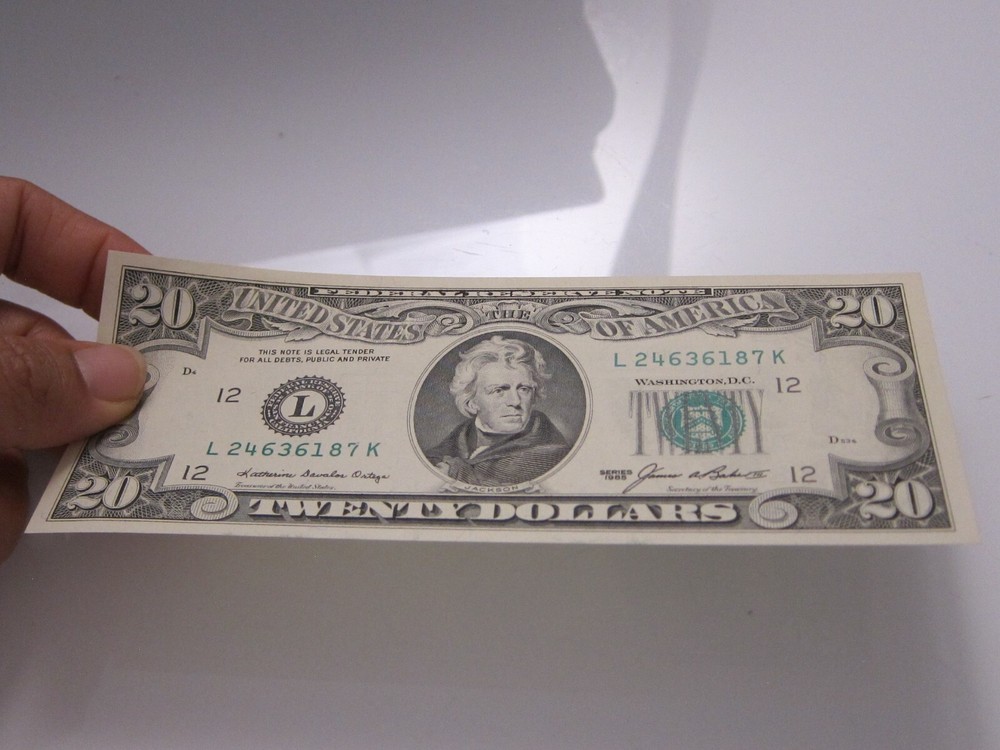 1985 $20 Printing Error on Back #L24636187K