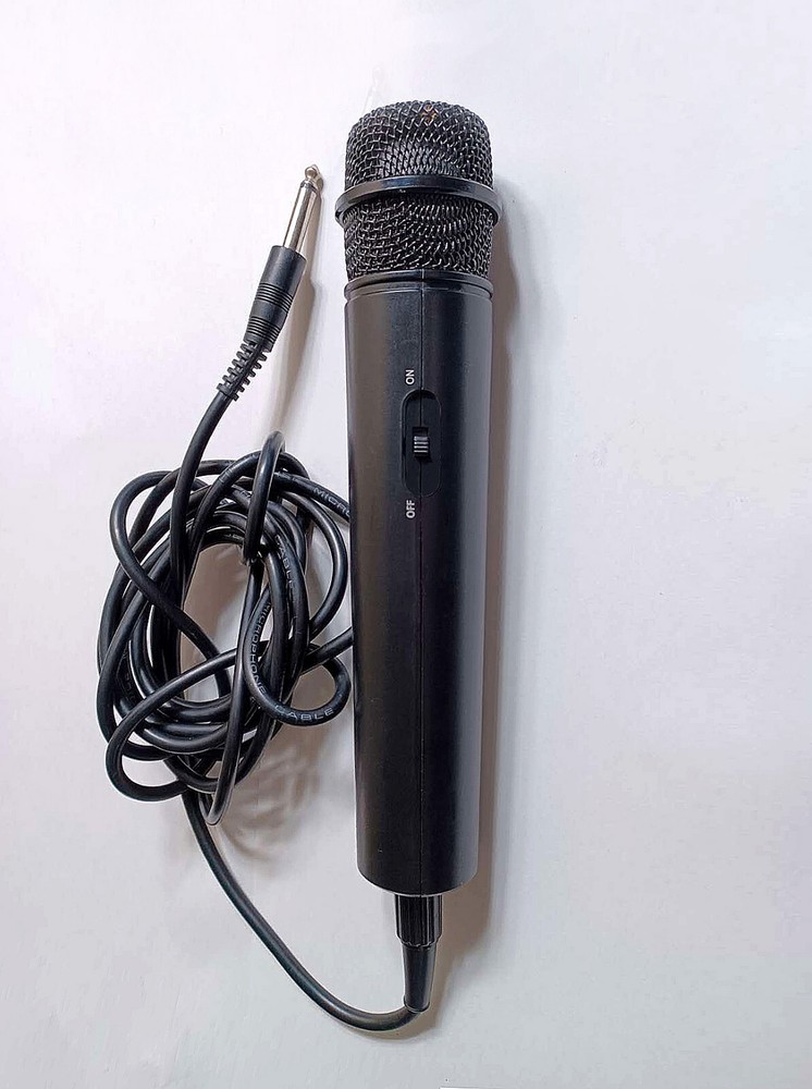 10FT Cable Wired Handheld Dynamic Microphone Audio Karaoke Mic Free Shipping