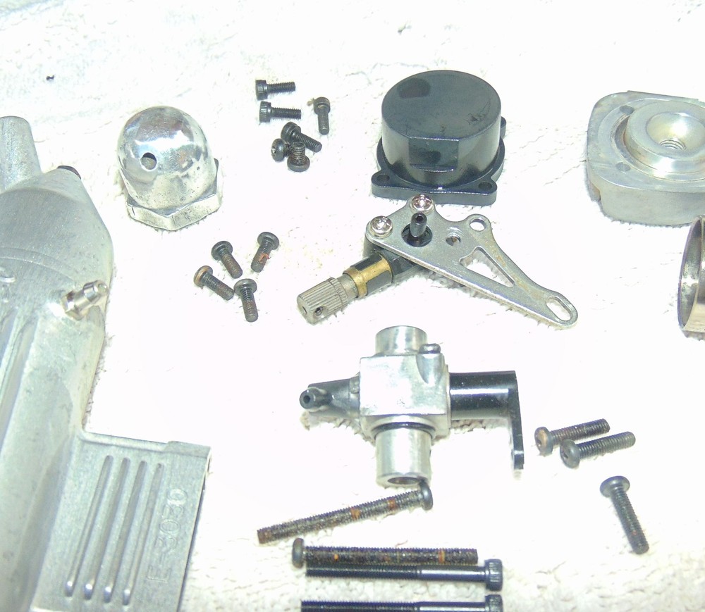 OS LA 40 RC Model Airplane Engine, Nice engine, cleaned with socket screws