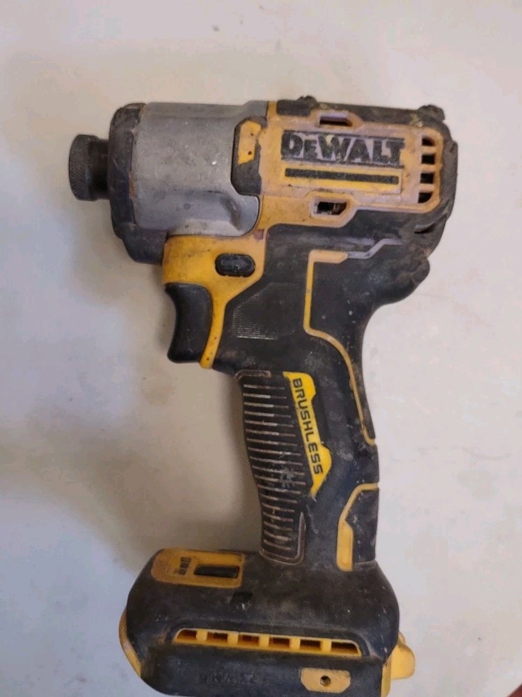 DeWalt Cordless Impact Driver DCF845 20v 1/4'' Tool Only