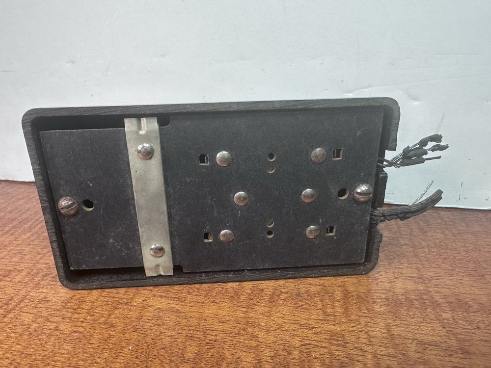 Lionel Turnout Controller - Needs New Wires - Untested