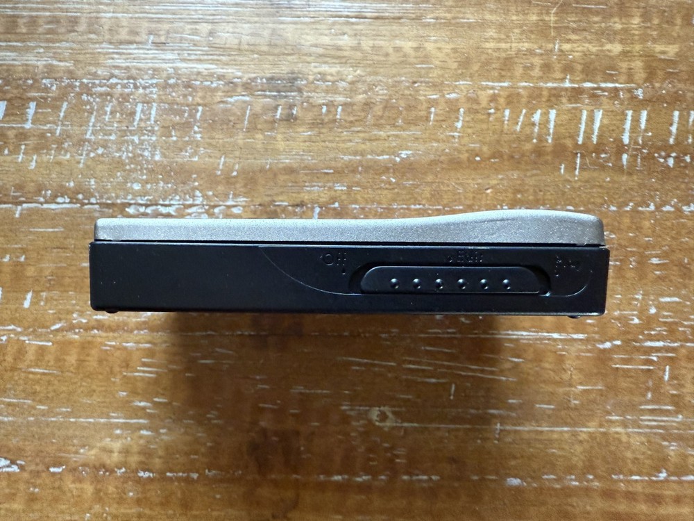 Korg ToneWorks Pandora PX1 Personal Multi Effect Processor Boxed Bundle