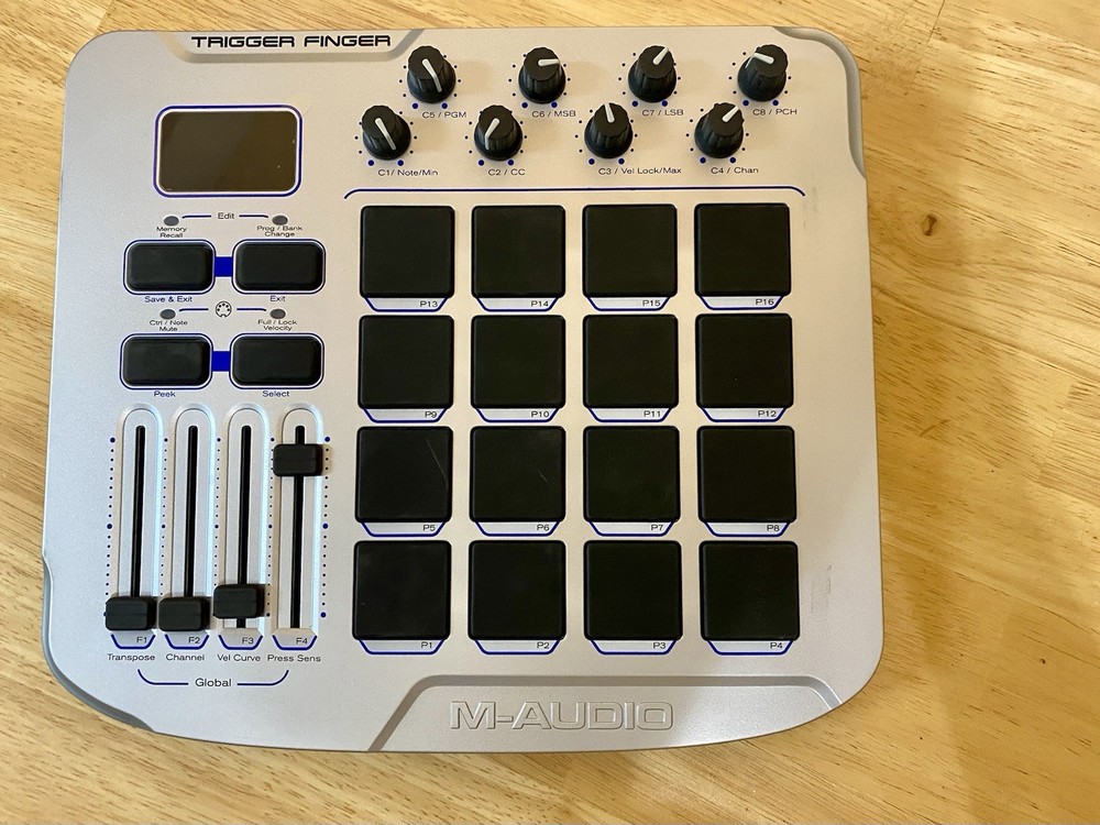 M-Audio Trigger Finger 16-Pad USB MIDI Drum Pad Controller w/ Original Box