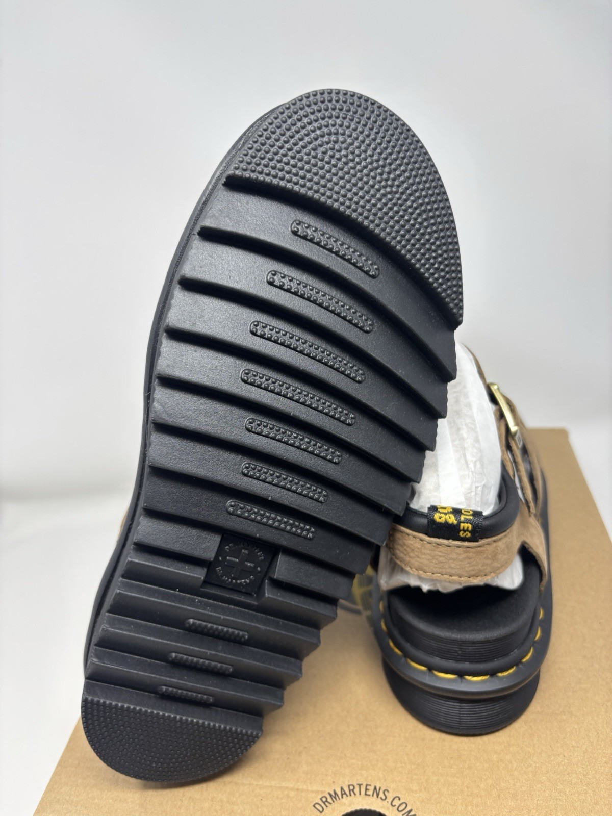 Dr Martens Blaire Savannah Tan Sandal Tumbled Nubuck 31735439 Womens Size 8