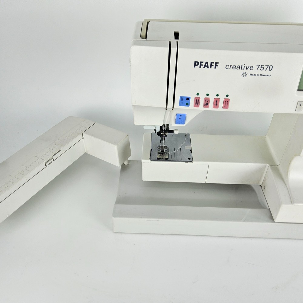 PFAFF Creative 7570 Sewing Embroidery Machine