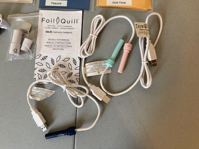 We R Memory Keepers Foil Quill Starter Kit With Extra Foil