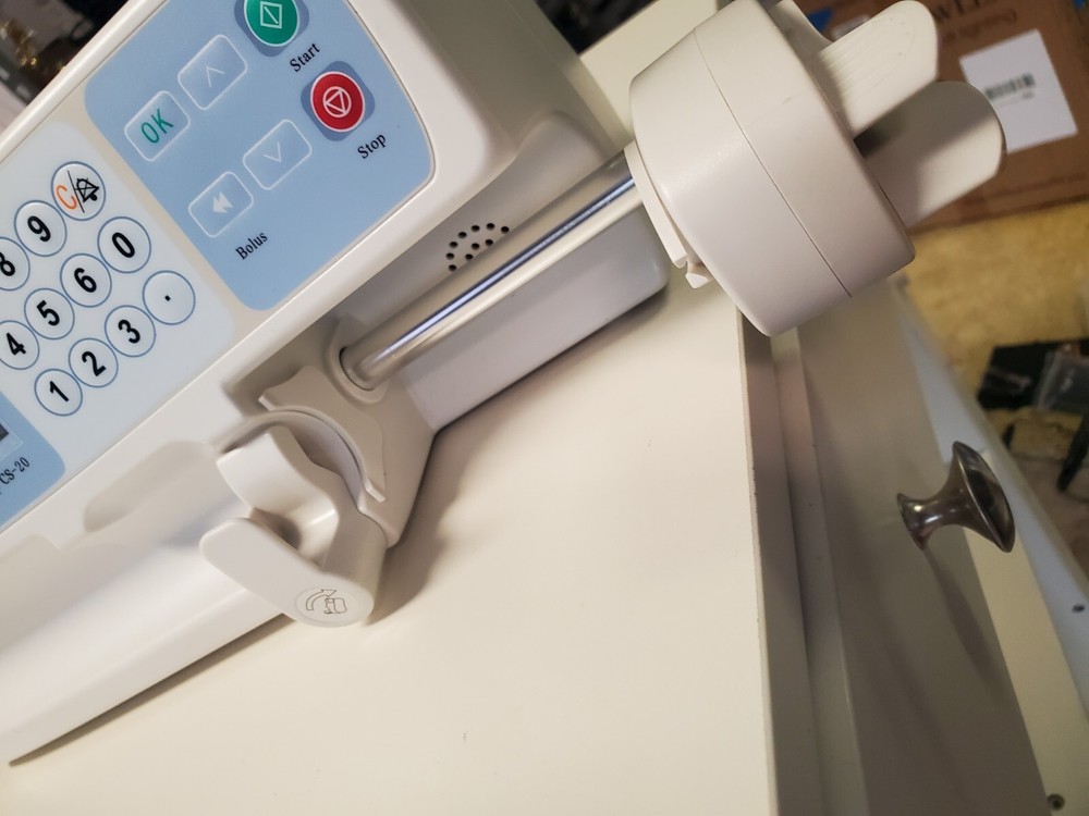 Syring Pump CS-20. CPRO